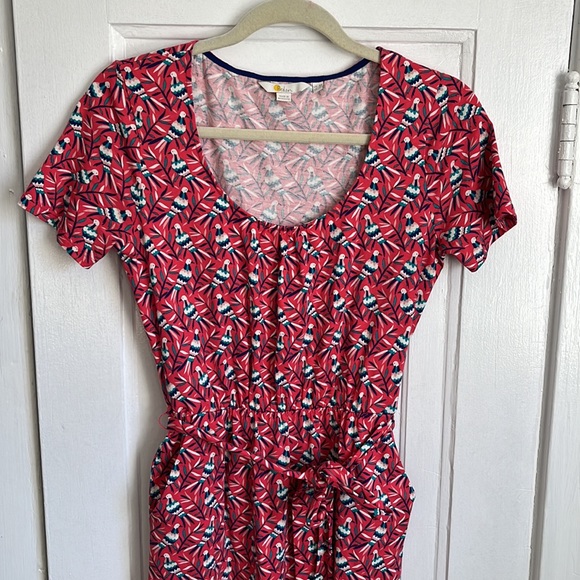 Boden Elspeth Jersey Bird Print Pink Jersey Dress - Picture 3 of 8